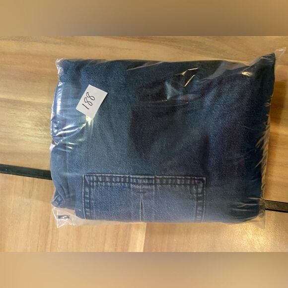 Two St. John’s bay shorts new with tags - Picture 5 of 11